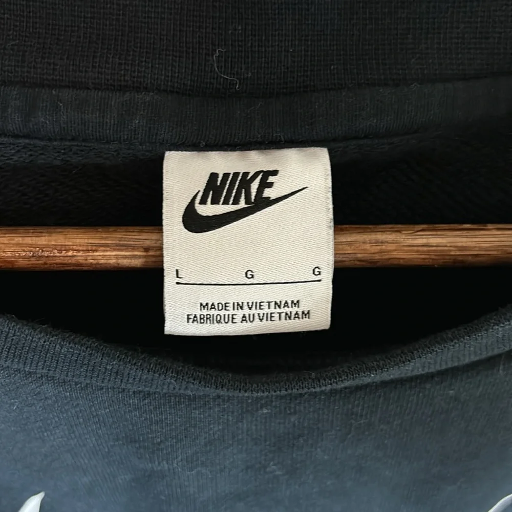 NIKE Air French Terry Black Pullover Sweatshirt in Men’s Large - Picture 6 of 7